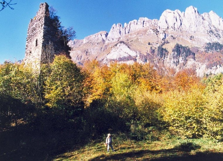 Burgruine Hohensax, Sennwald, Switzerland